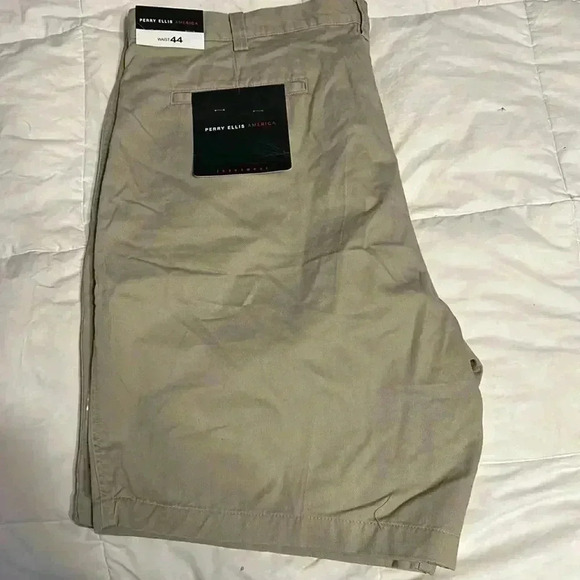 Perry Ellis Men’s Tan Khaki America Shorts Size 44 - Picture 3 of 7